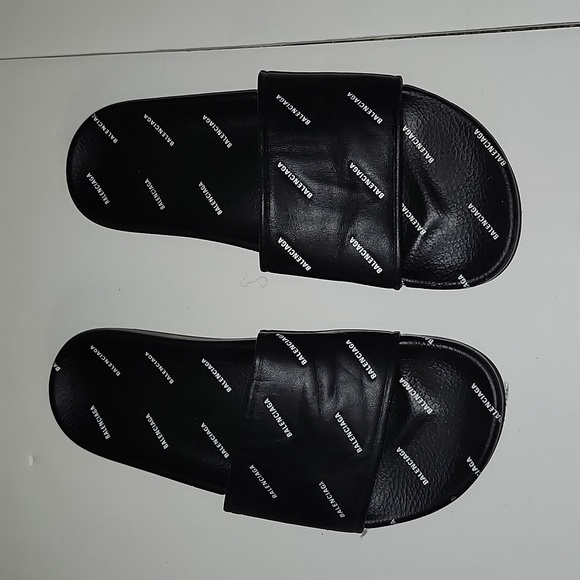 Balenciaga slides - Picture 1 of 6